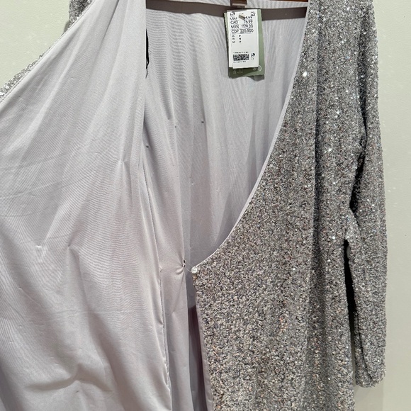 H&M silver sequins wrap dress, size M - Picture 7 of 16